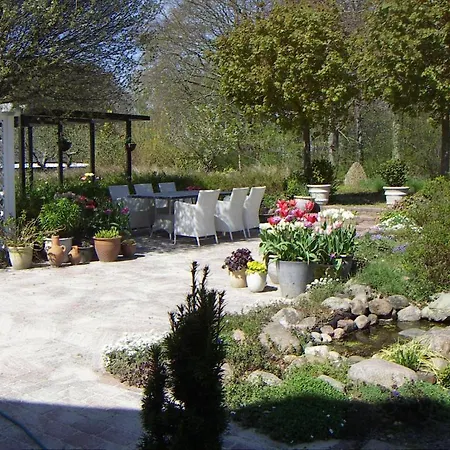 Kvisthoej Bed & Breakfast